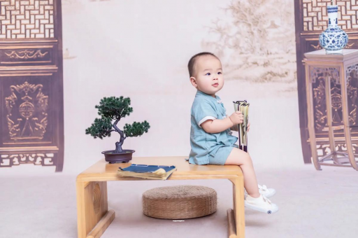 启东孕妇肚子上的黑线